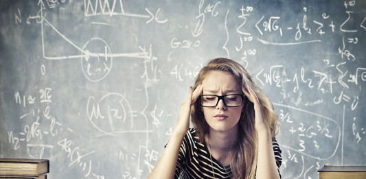 8 Tipps, die garantiert gegen Prüfungsangst helfen Wer mag das schon: Eine Prüfungssituation kann einen ganz schön runter zeihen - Stichwort Prüfungsangst.