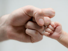 Elternzeit in der Förde Sparkasse Ein tolles Team: Vater und Sohn