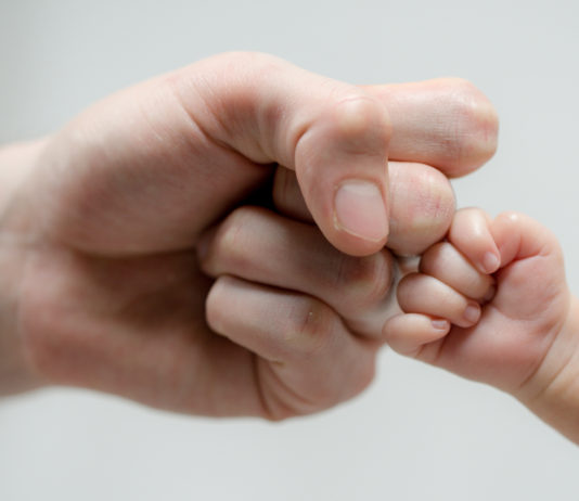 Elternzeit in der Förde Sparkasse Ein tolles Team: Vater und Sohn