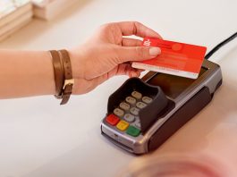 Kontaktlos zahlen – mit der Sparkassen-Card und Kreditkarte kontaktlos