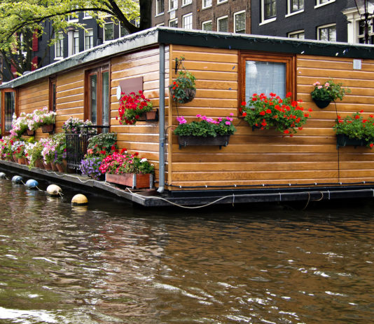 Wohnen auf dem Hausboot – eine Alternative zum Ferienhaus? hausboot