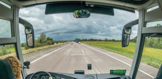 Reisen mit dem Fernbus – Welche Rechte habe ich? Busausblick
