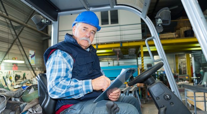 Rente: Was darf ich dazuverdienen? Nebenjob in der Rente