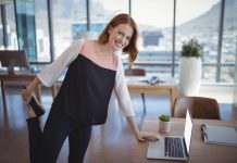 Bewegte Pause – Kleine Übungen am Arbeitsplatz | Teil 3 Bewegte Pause