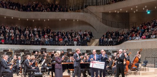 Spende für den Konzertsaal am Kieler Schloss