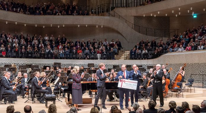 Spende für den Konzertsaal am Kieler Schloss