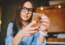 Smartphone-Sucht: Wenn man vom Handy abhängig ist handysucht