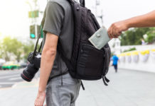 Diebstahl im Urlaub – und nun? Diebstahl von Portemonnaie aus Rucksack