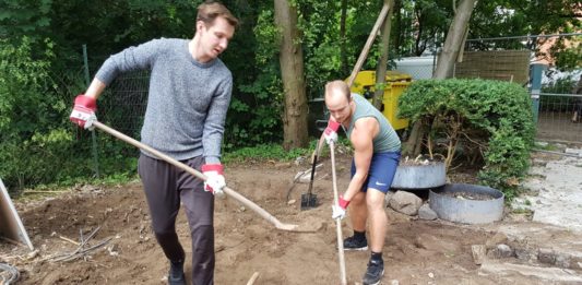 Azubis der Förde Sparkasse engagieren sich