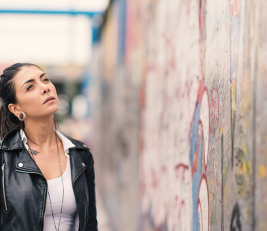 30 Jahre Mauerfall: Wirtschaftliche Mauern noch nicht abgetragen mauerfall