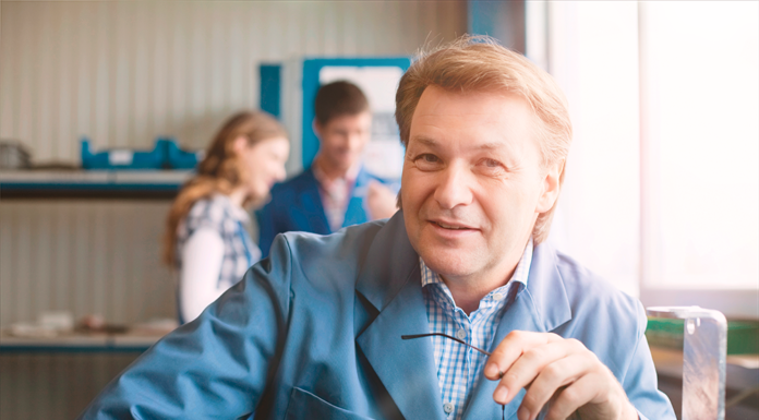 Mit der Echtzeit-Überweisung Kosten sparen