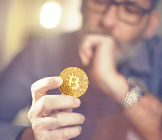 Jetzt in Kryptowährungen investieren? bitcoin