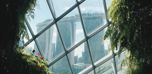 Fonds des Monats: Deka-Immobilien Metropolen Grüne Hochhäuser Singapur