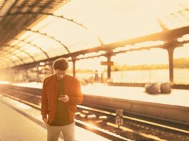 Mit der S-Invest-App Aktien kaufen und Fondssparpläne einrichten