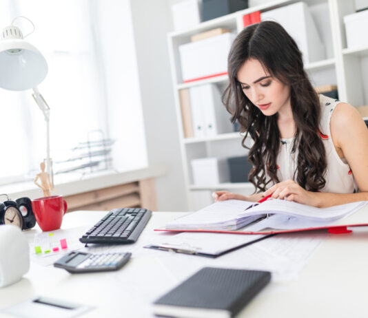 Schule vorbei – wie funktioniert das eigentlich mit den Steuern?