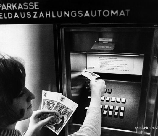 Wie funktioniert eigentlich ein Geldautomat? geldautomat