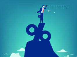 Eine echte Zinswende wird es nicht geben Mann auf Zinsberg