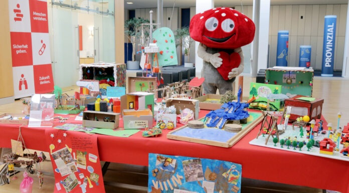 Aktion „Wunschbaum“: Wir erfüllen eure Herzenswünsche