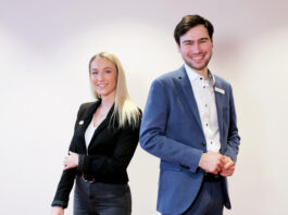 Ausbildung… und dann? – Zwei Jungangestellte der Förde Sparkasse im Interview Jungangestellte der Förde Sparkasse: Kristina Krause und Özgürcan Bas