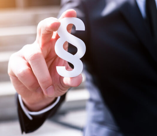 Rechtsschutzversicherung: Darauf kommt es beim Abschluss an Rechtsschutzversicherung