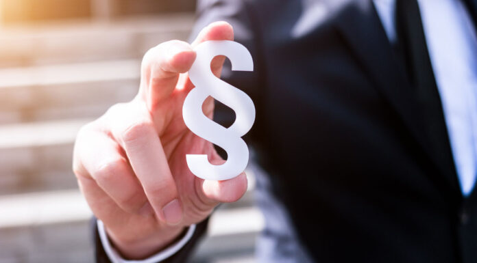 Rechtsschutzversicherung: Darauf kommt es beim Abschluss an Rechtsschutzversicherung