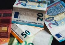 Euroraum: Inflation steigt auf Rekordwert Bargeld