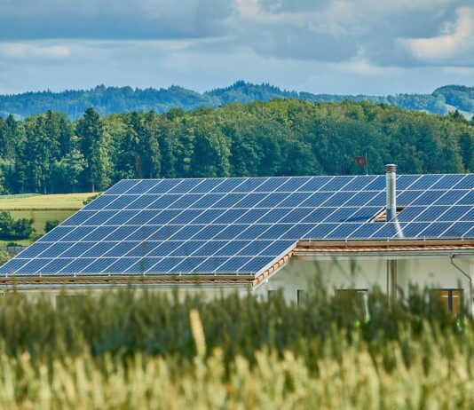 Photovoltaik: Wann sich Strom vom Dach lohnt