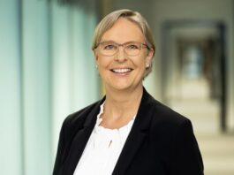Frauen in Finanzfragen den Rücken stärken Foto von Frau Dr. Widmann von Deka Investments
