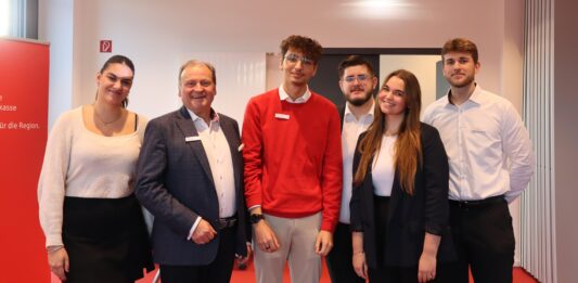 JAV der Förde Sparkasse: Das steckt dahinter Die Jugend- und Ausbildungsvertretung der Förde Sparkasse