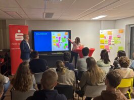 Stakeholderdialog mit Privatkund:innen in der Förde Sparkasse