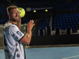 Zebra-Talk: Als Fan ganz nah dran THW Spieler Harald Reinkind in der Wunderino Arena