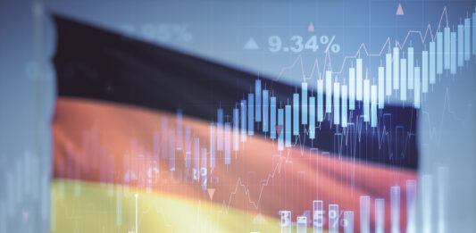 Bundesregierung und KfW starten Deutschlandfonds Doppelter Einsatz virtueller kreativer Finanzdiagramme auf der Flagge Deutschlands und blauer Hintergrund, Bank- und Rechnungslegungskonzept