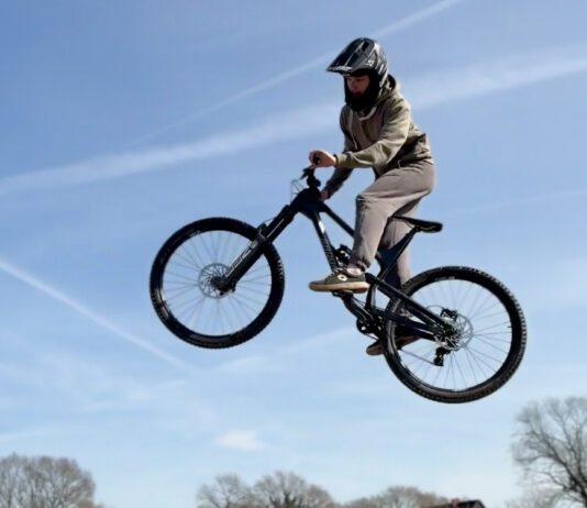 Neuer Treffpunkt für den Bikesport: Dirt-Jump-Park in Lohe-Föhrden