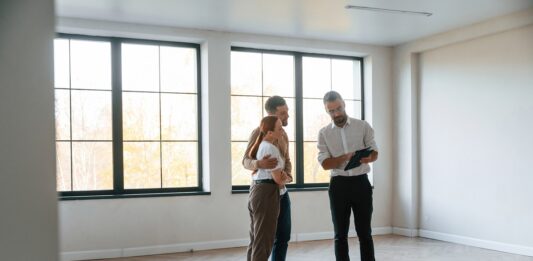Wohnung oder Haus vermieten – Was Eigentümer:innen beachten sollten